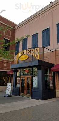 Brothers Bar & Grill