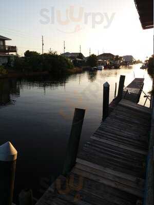 Ollie's On The Beach