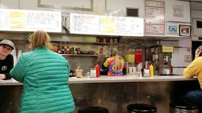 Hunter House Hamburgers