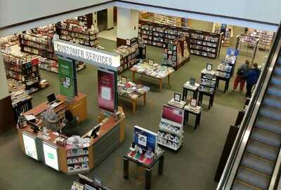 Barnes & Noble