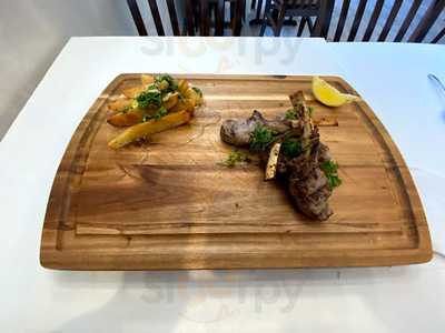 Neos Greek Restaurant