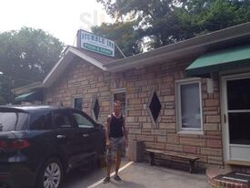 Stumble Inn Bar & Restaurant