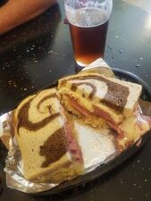 Cafe Reuben