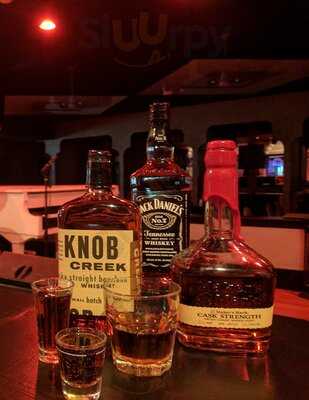 Gangster's Dueling Piano Bar