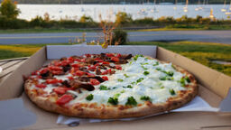 Robbies Too Deli And Pizza