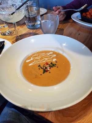 77 Restaurant & Lounge