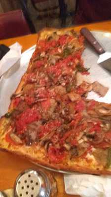 Martello's Pizzeria & Italian Restauant