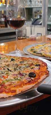 Mint Restaurant And Lounge