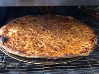 Olly's Mediterranean Pizzeria