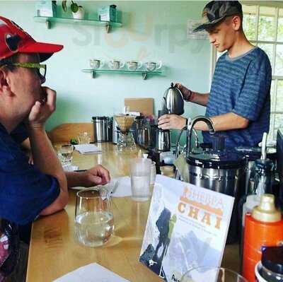 Precision Pours - A Coffee House