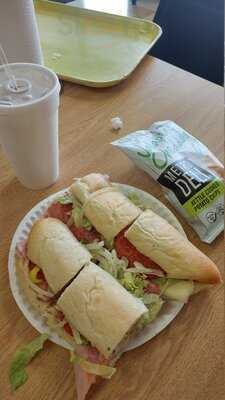 Brian's Giant Subs