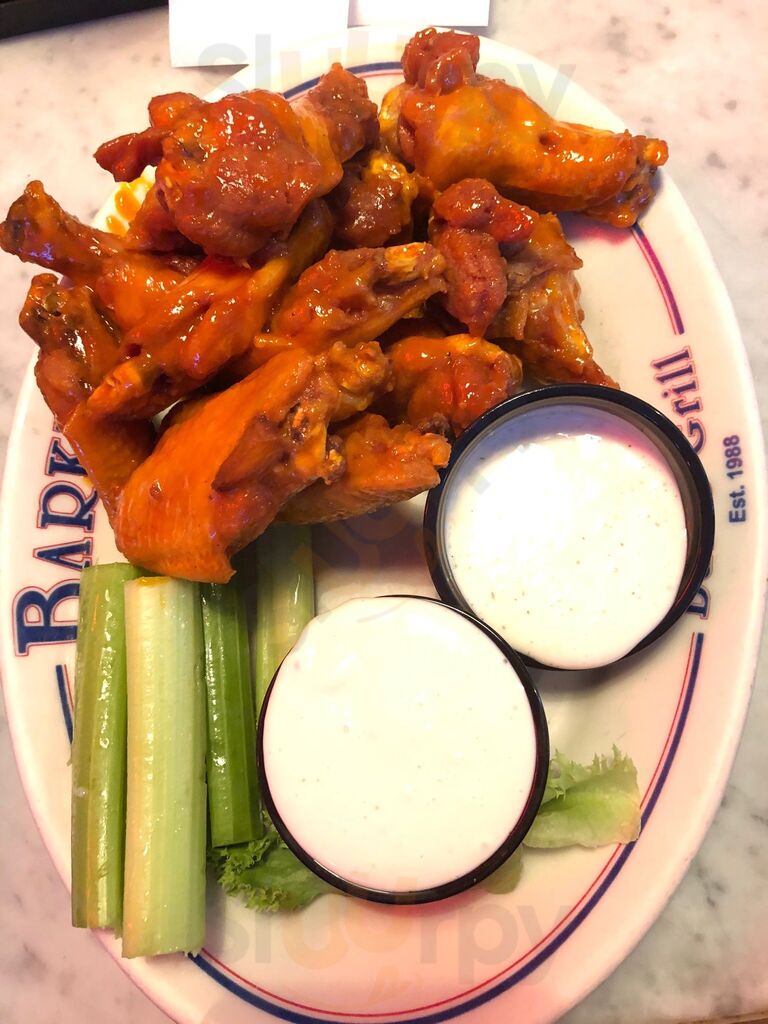 Barker's Bar & Grill