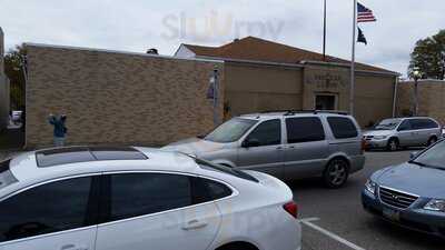 Bullwinkle's Top Hat Bistro