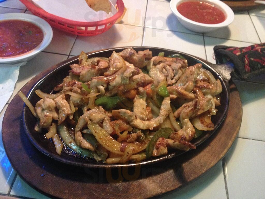 El Tapatio Mexican Restaurant