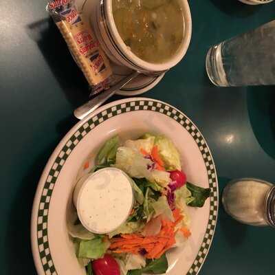 Chuck Tanner's Restaurant