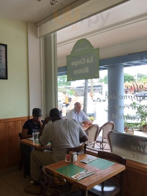 La Crepe Bistro