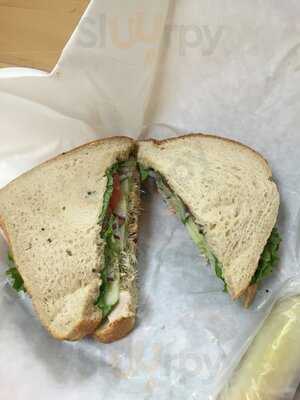 Heidi's Brooklyn Deli