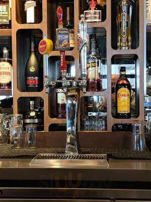 Rel’lish Burger Lounge