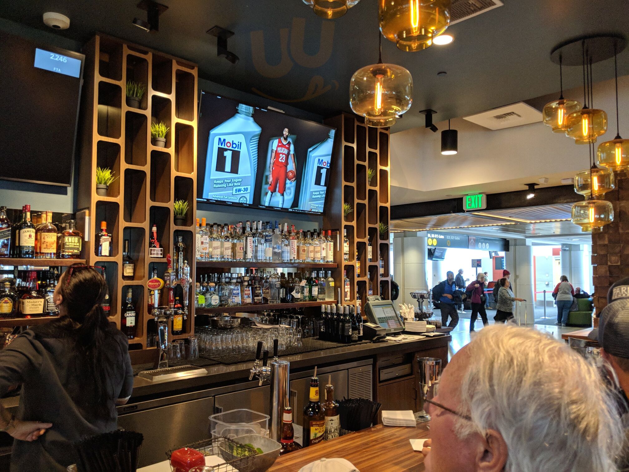 Rel’lish Burger Lounge