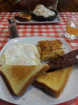 Big Guy's Bbq Roadhouse