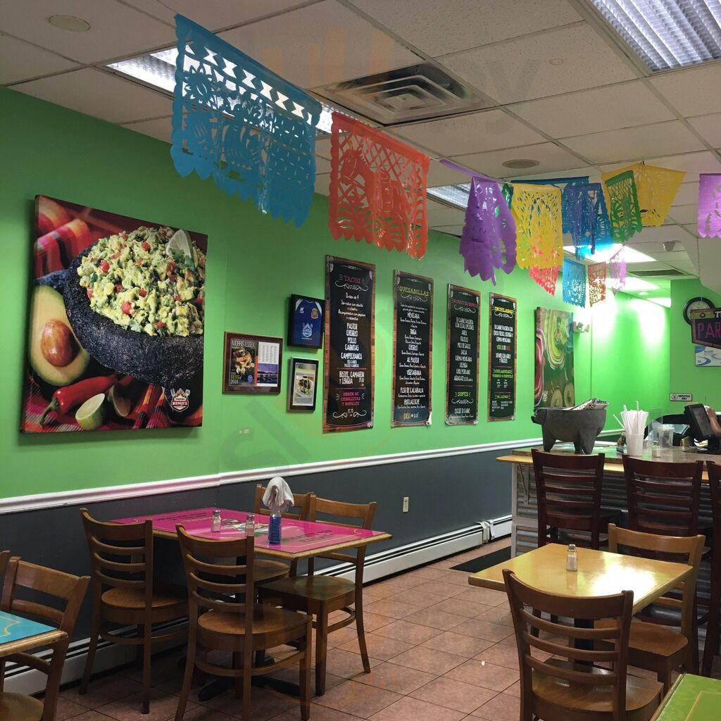 Benji's Taqueria Mexican Grill