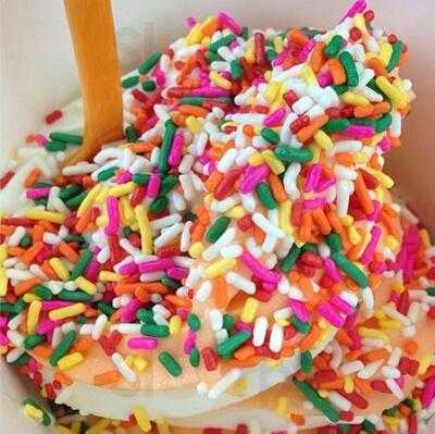 Orange Leaf Frozen Yogurt