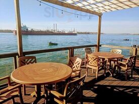 Lake Fx Grill