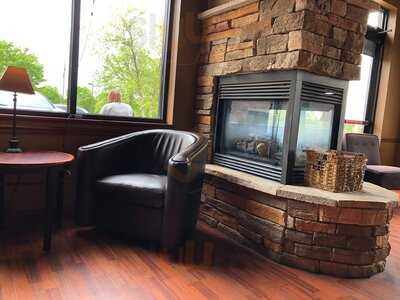 Dunn Brothers Coffee