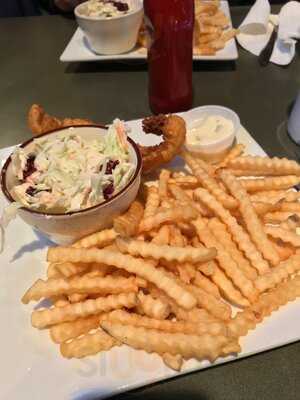 Village Inn Sports Bar, Grill & Pizzeria