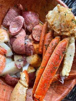 Crab Stop Seafood Bar & Grill - Sebastian