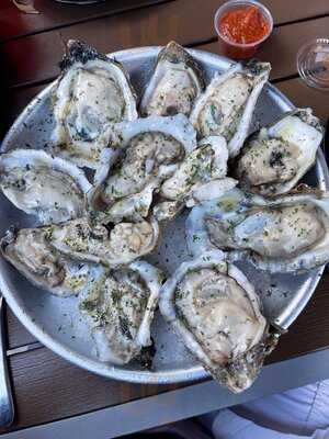 Crab Stop Seafood Bar & Grill - Sebastian