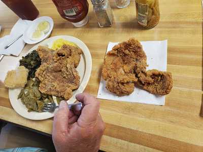 Cloverleaf Resturant