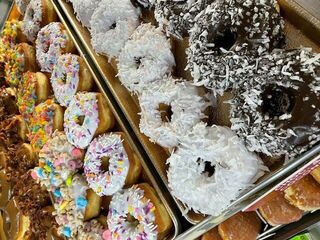 Mcgaugh's Donuts
