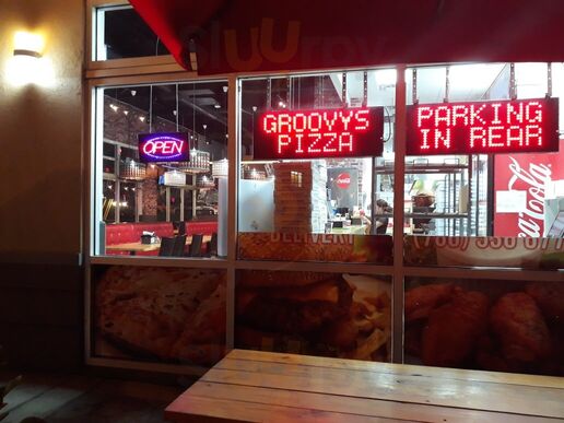 Groovy's Pizza & Grill