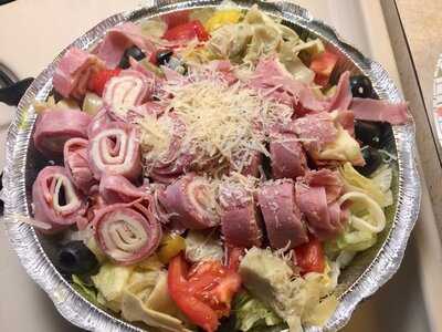 Vittorios Pizzeria And Restaurant