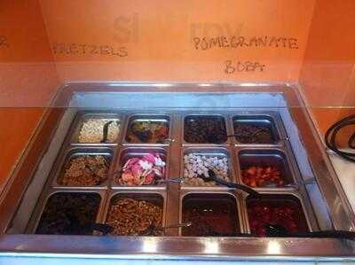 Top It Frozen Yogurt Bar