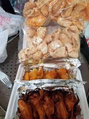 Hot Wings And More