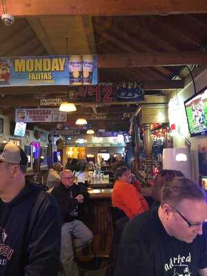 Uncle Mike's M Pour E Yum