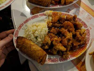 Yen Jing Chinese Restaurant