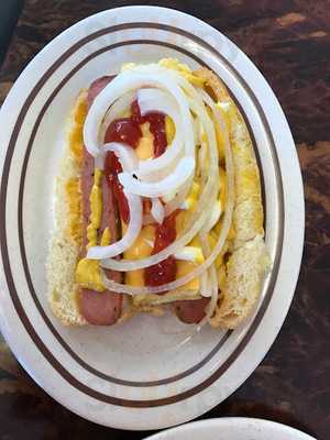 Brandon Donuts And Full Breakfast