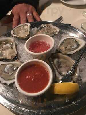 Ponte Vecchio Italian Seafood Grille