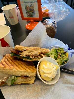 Sweet Cravings Bakery + Bistro