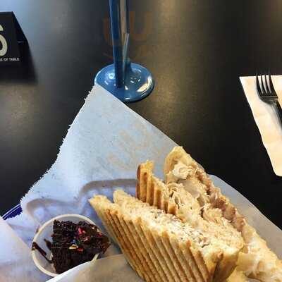 Sweet Cravings Bakery + Bistro