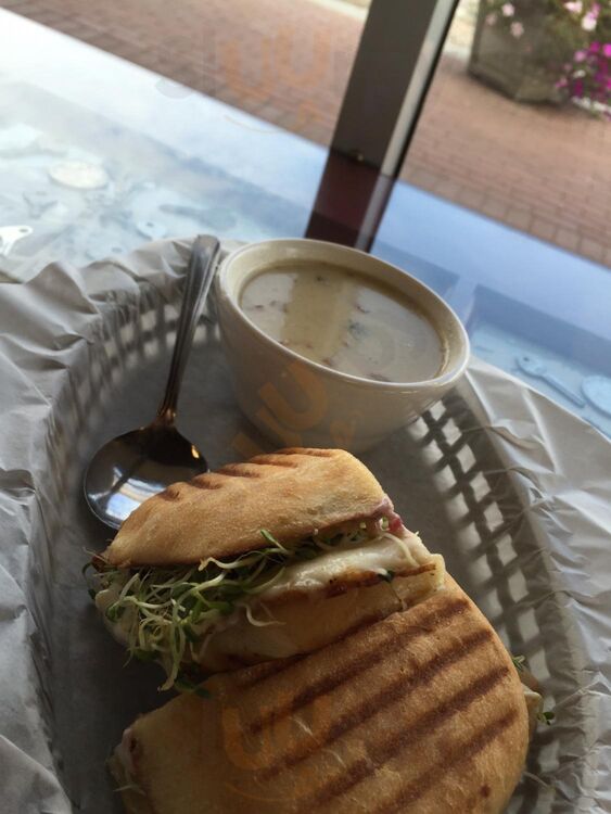 Red Door Cafe