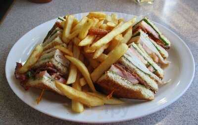 Bob's Cafe At The Inn