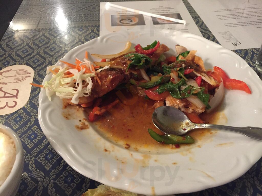 Tong Phoon Thai Restaurant