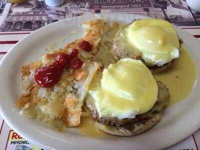 Middletown Family Diner