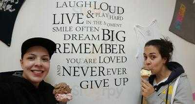 Crystal's Cakes And Cones