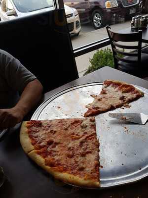 Anthony's Pizza & Pasta