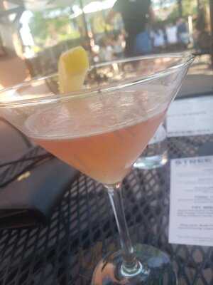 Craggy Range Bar & Grill